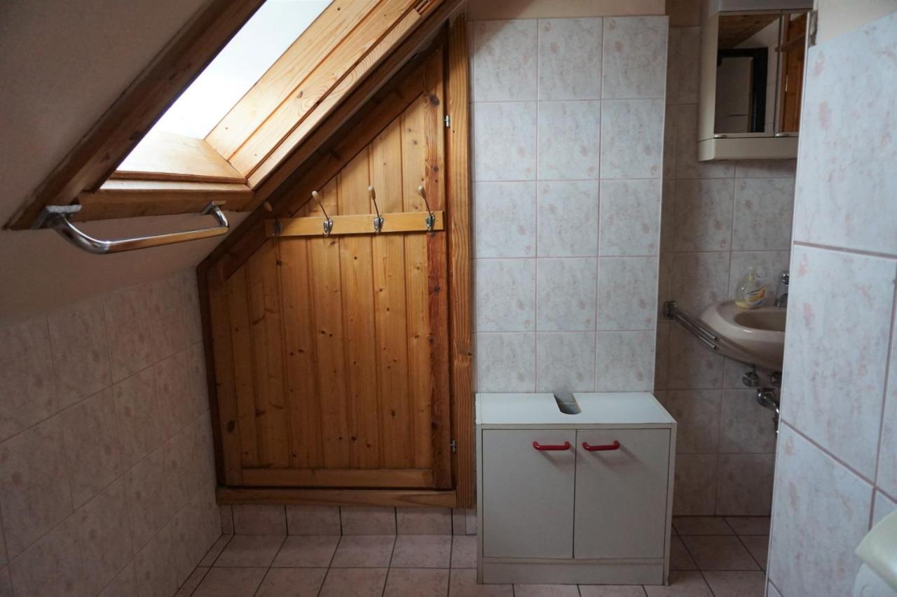 Grosses Ferienhaus Plattensee Balaton - Nyaralo Haz 6 Szobaval, 5 Fuerdoszobaval, 3000 Nm Apartamento Szolad Exterior foto