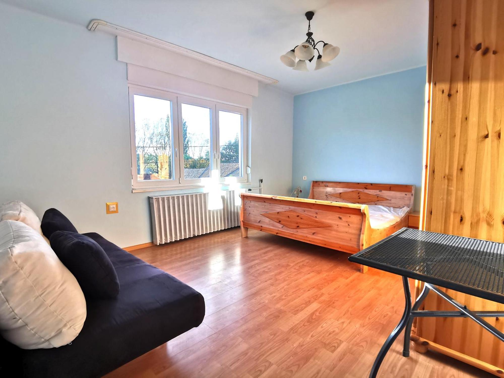 Grosses Ferienhaus Plattensee Balaton - Nyaralo Haz 6 Szobaval, 5 Fuerdoszobaval, 3000 Nm Apartamento Szolad Exterior foto
